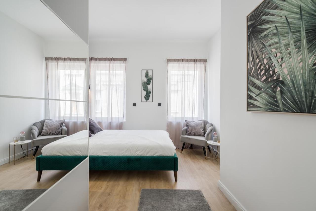 Tilia Luxury Apartment - 3 Bedrooms With Ac 布达佩斯 外观 照片